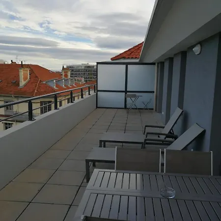 Lejlighed Rue Merle *